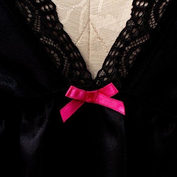 Neiman Marcus M Sexy Satin Chemise Babydoll Black - Picture 5 of 9